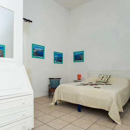 Campo Nell'elba Apartment *